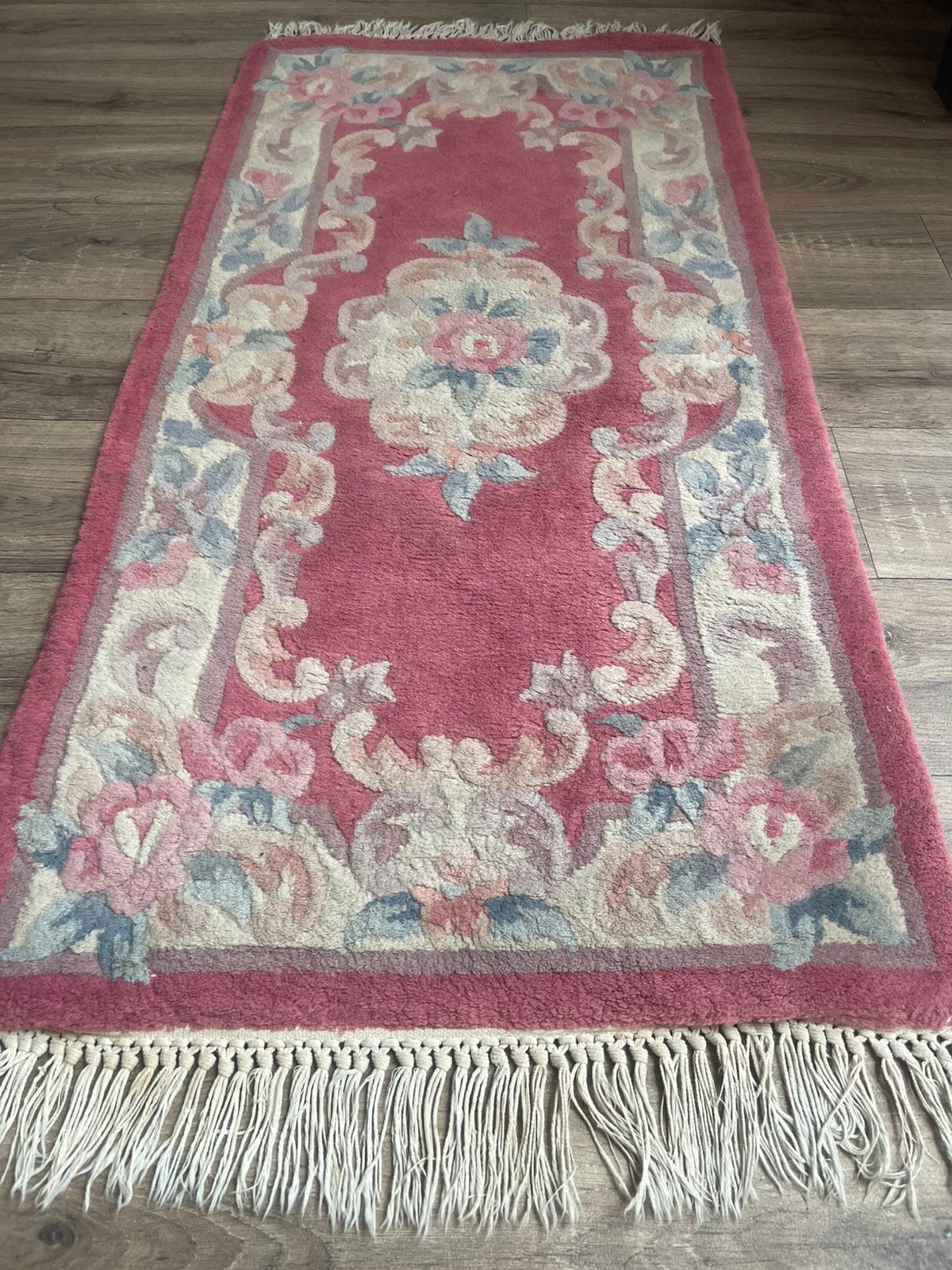 Handgeknoopt loper 60cm x 135cm tapijt Chinees China wollen, 100 tot 150 cm, Verzenden, Handgeknoppt tapijt scheerwol chinees china vloerkleed roze
