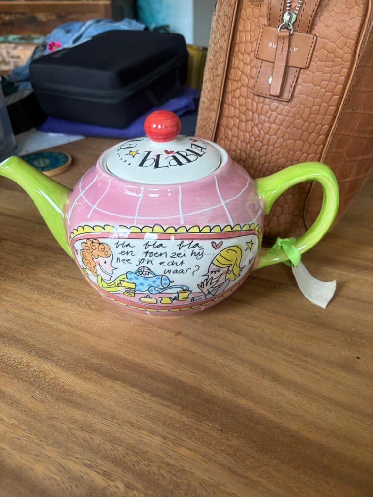 Blond Amsterdam Theepot - Bla Bla Bla, Ophalen of Verzenden, Zo goed als nieuw, Steen/keramiek, Meerkleurig