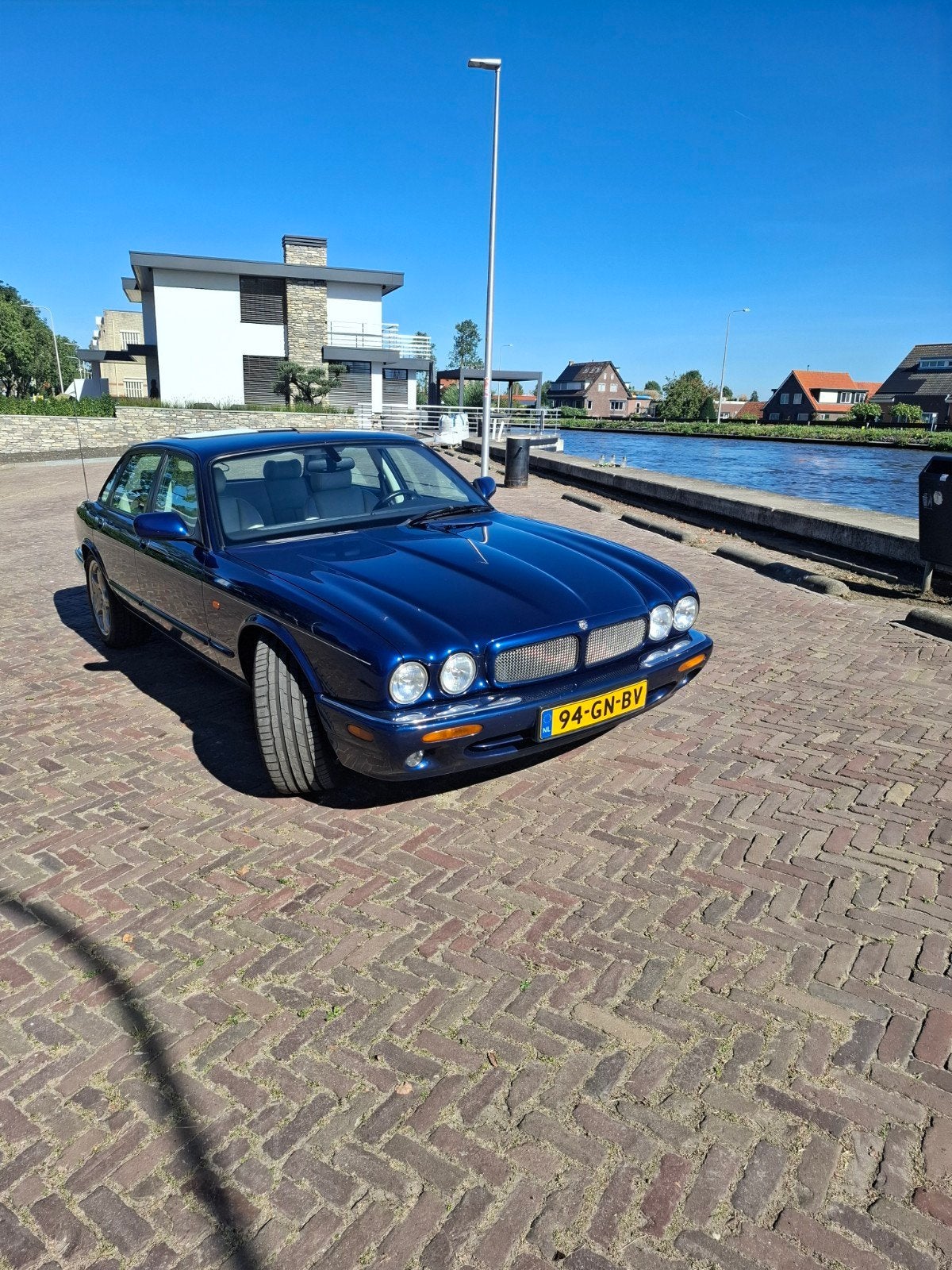 Zeer mooie Jaguar XJ 4.0 Supercharger V8 AUT 2001 Blauw, Automaat, Achterwielaandrijving, 8 cilinders, Blauw