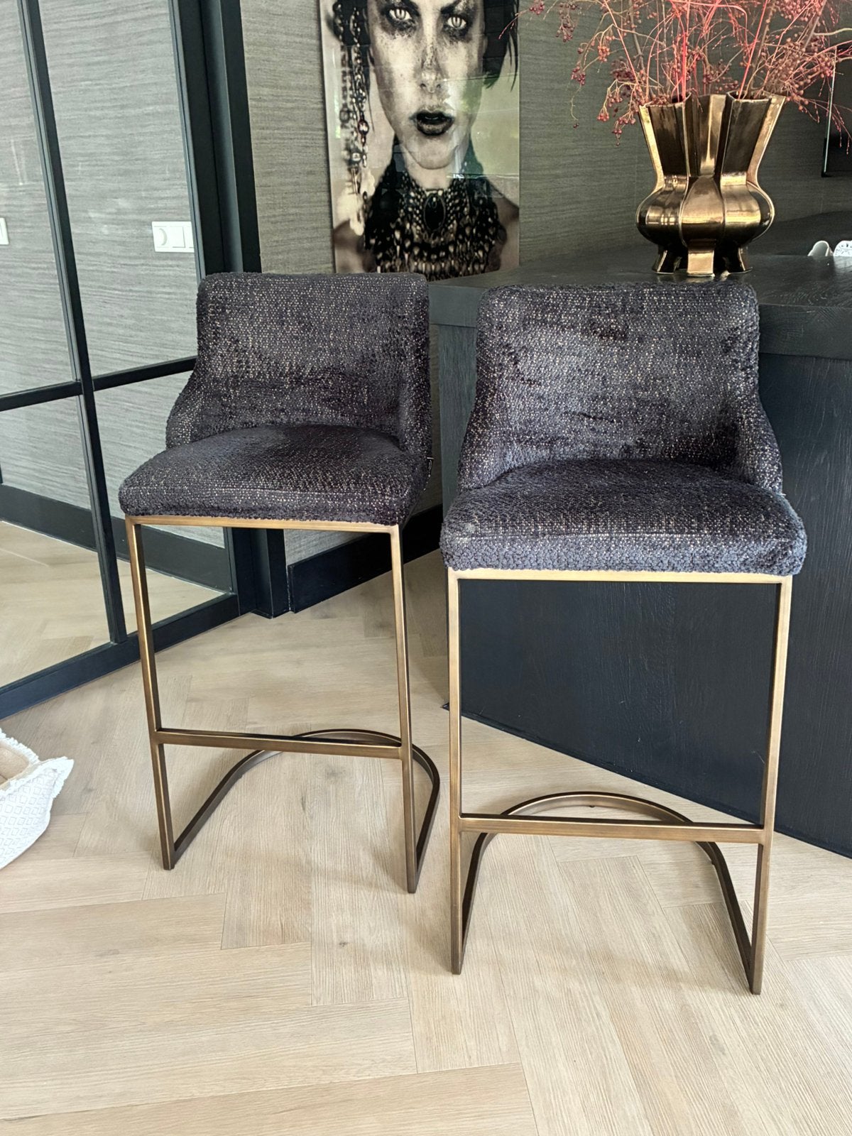 Twee super mooir barstoelen van richmond serie bolton, Huis en Inrichting, Stoelen, Ophalen, Zo goed als nieuw, Stof, Twee
