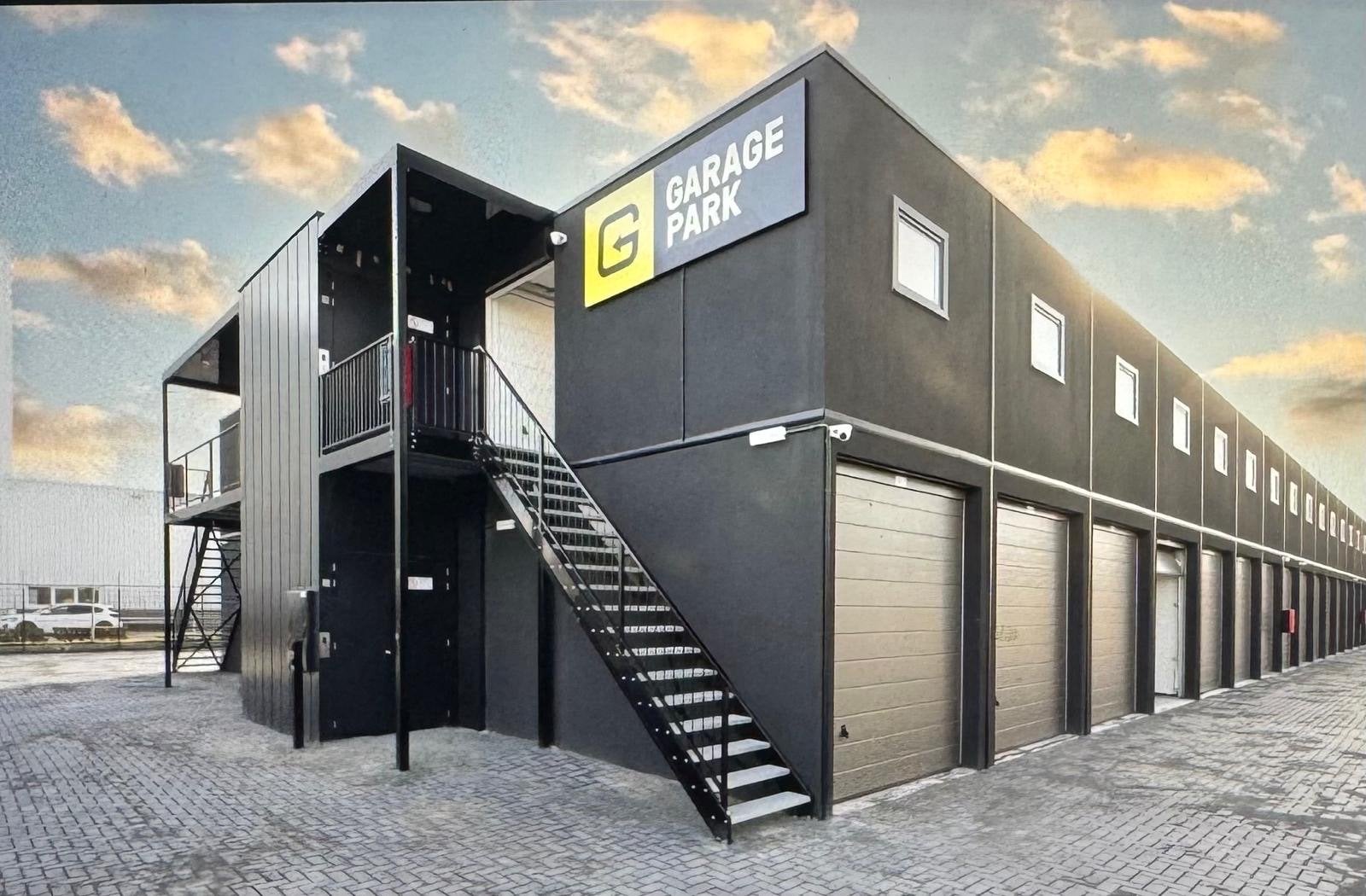 Garagebox 12m2, Huizen en Kamers, Garages en Parkeerplaatsen, Noord-Brabant