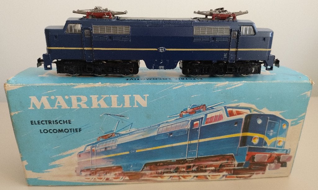 Märklin 3051 Elektrische Locomotief, Wisselstroom, Gebruikt, Locomotief, Analoog