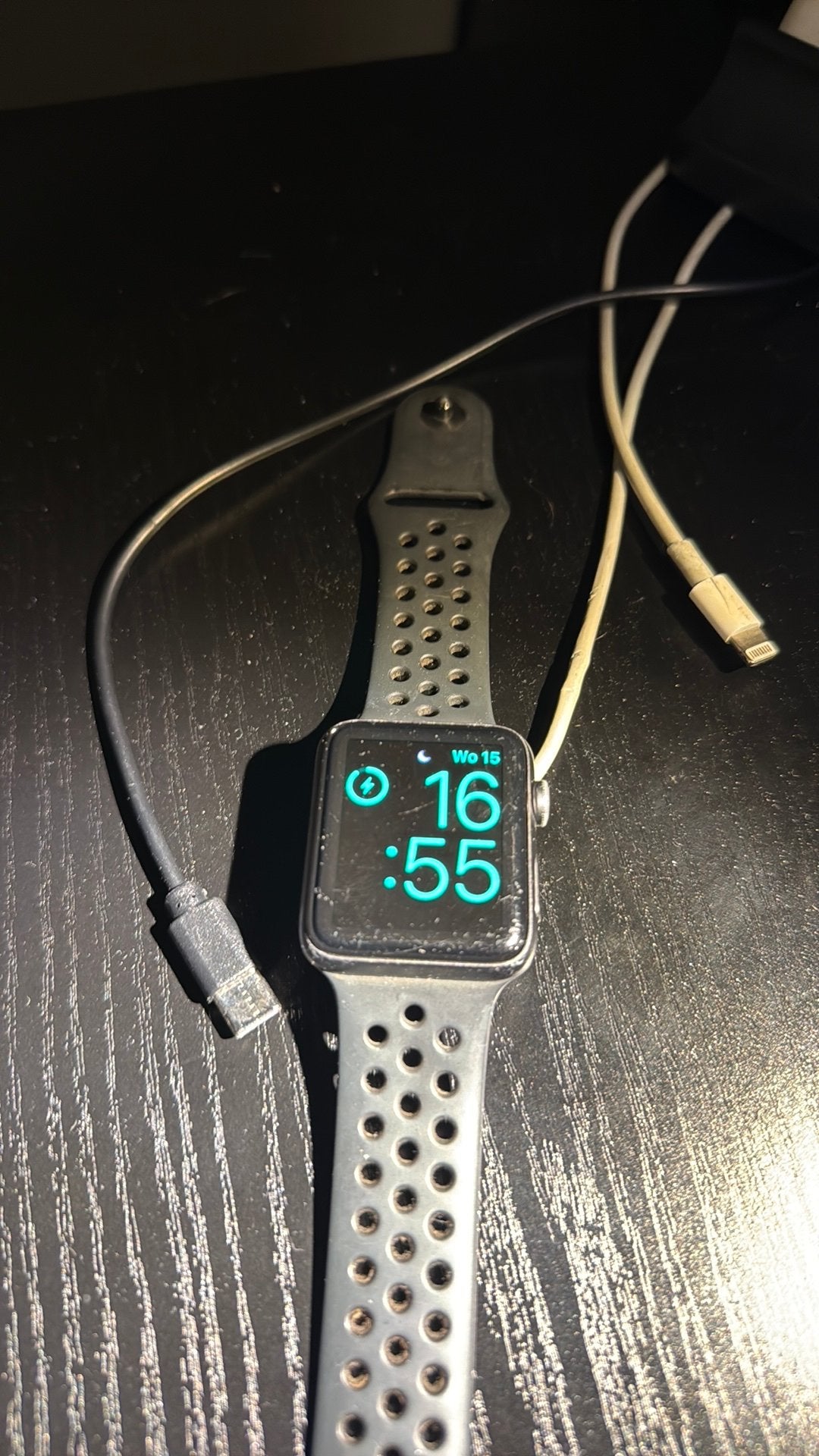 Apple Whatch 3 43mm, Ophalen, Zo goed als nieuw, Zwart, IOS