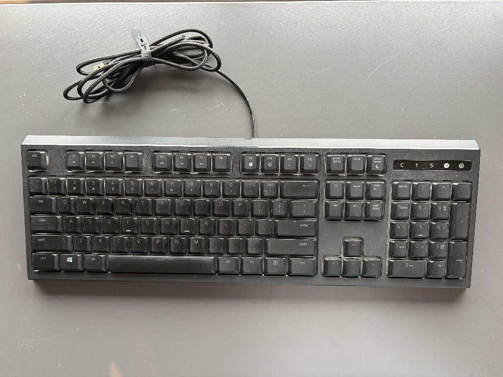 Razer Ornata V2 Gaming Keyboard, Computers en Software, Toetsenborden, Ophalen of Verzenden, Zo goed als nieuw, Razer, Qwerty