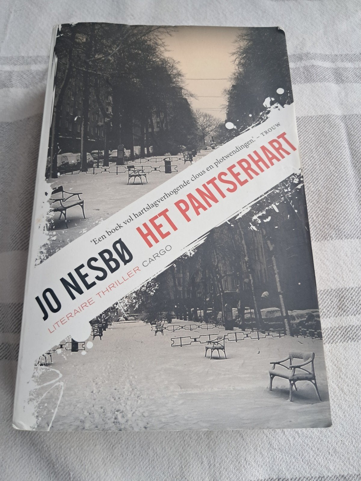 Jo Nesbø - Het Pantserhart (Literaire Thriller), Ophalen of Verzenden, Zo goed als nieuw, Jo Nesbø, Scandinavië