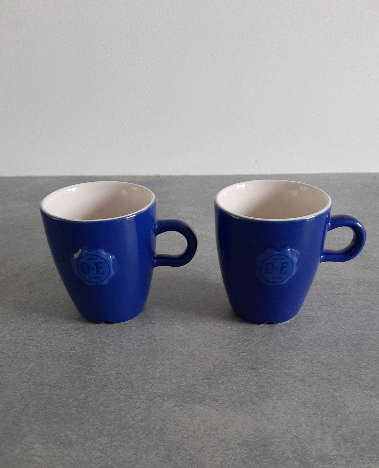 Douwe Egberts kobaltblauwe senseo kopjes DE logo DE mokjes, Ophalen of Verzenden, Zo goed als nieuw, Overige stijlen, Kop(pen) en/of Schotel(s)