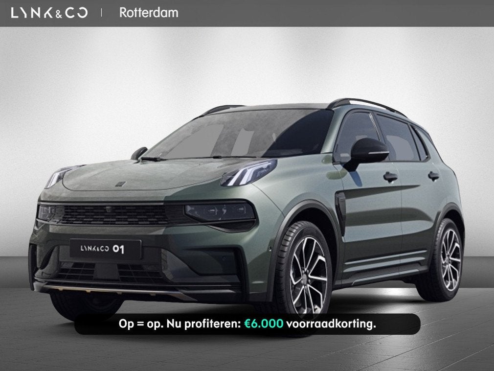 Lynk & Co 01 | CORE | GRATIS TREKHAAK | Achteruitrij camera