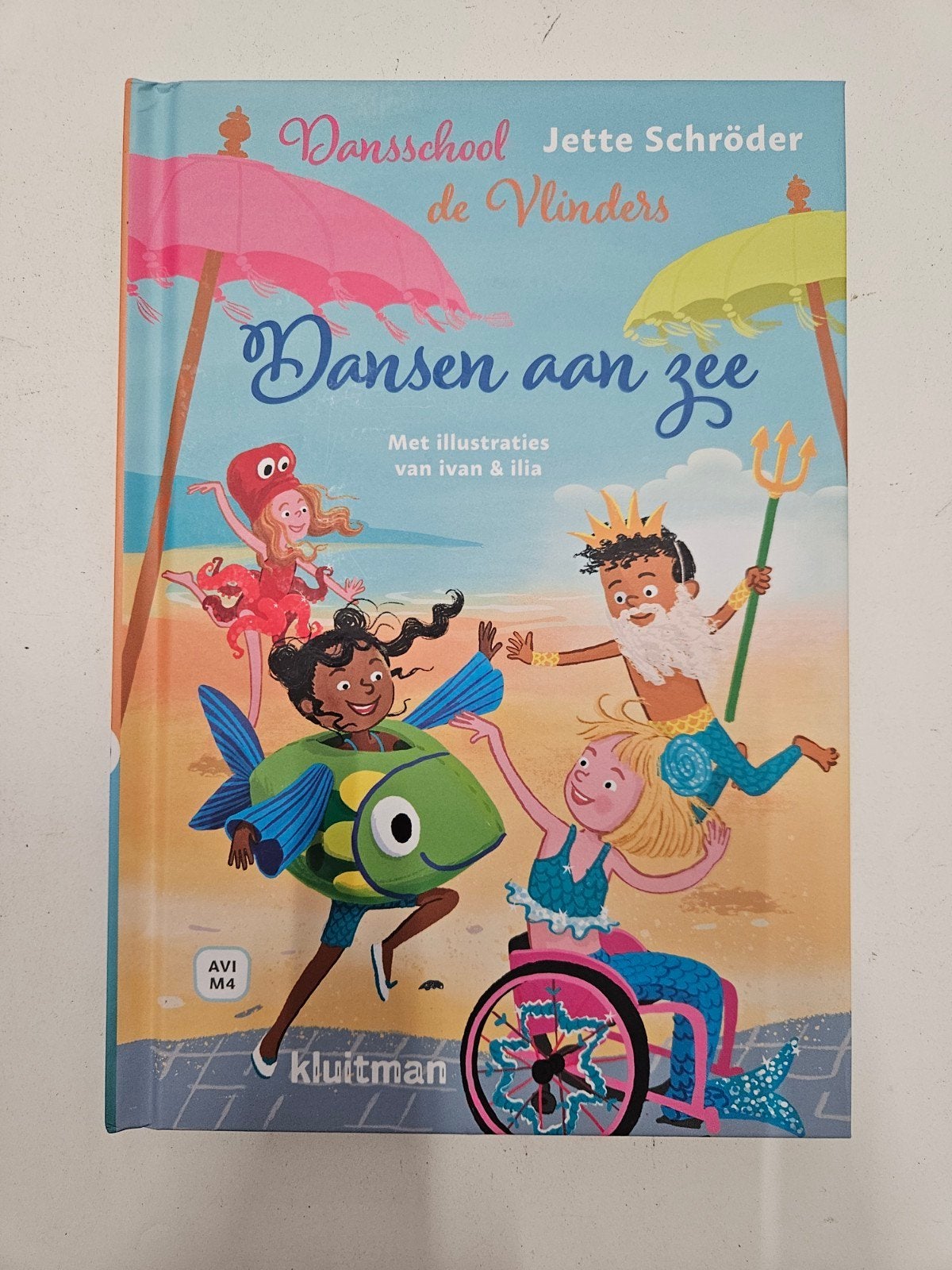 Jette Schröder - Dansschool de vlinders. Dansen aan zee, Fictie algemeen, Ophalen of Verzenden, Zo goed als nieuw, Jette Schröder