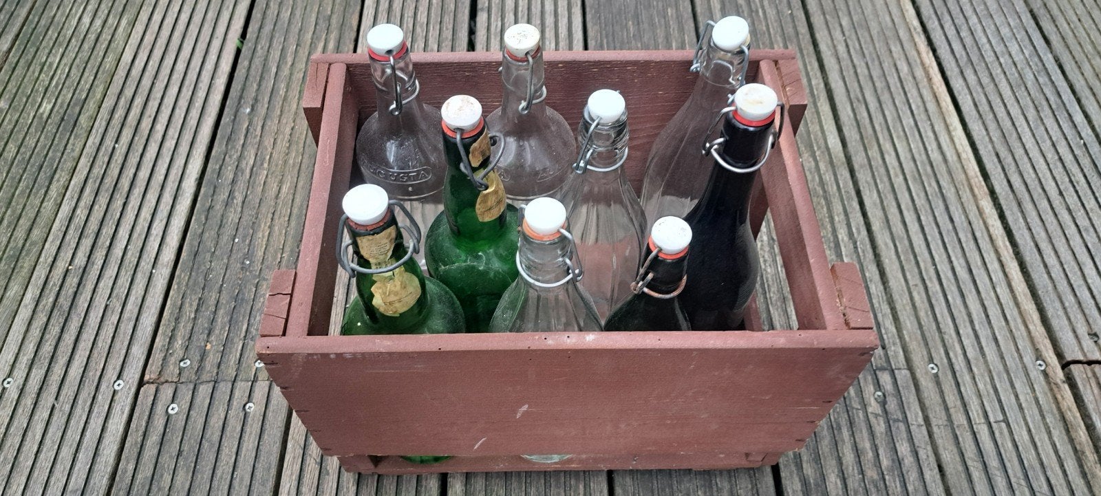 Vintage flessen in houten krat - decoratief en uniek, Ophalen of Verzenden