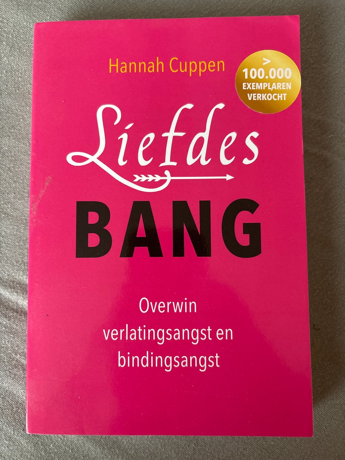 Hannah Cuppen - Liefdesbang, Ophalen of Verzenden, Nieuw, Hannah Cuppen
