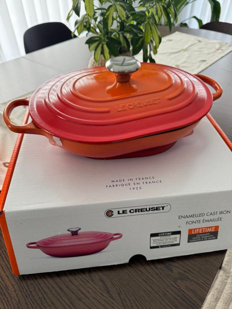 Le Creuset - Braad en stoofpannen - Nieuw - Spotprijs!, Ophalen of Verzenden, Zo goed als nieuw, Gietijzer