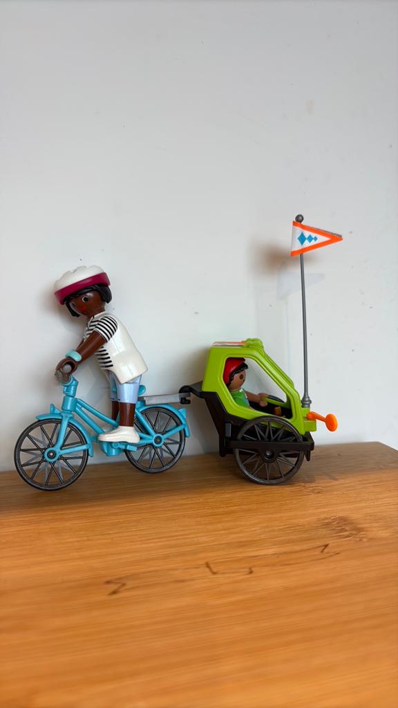 Playmobil fietstocht 70601 complete set zgan, Ophalen of Verzenden, Zo goed als nieuw, Complete set