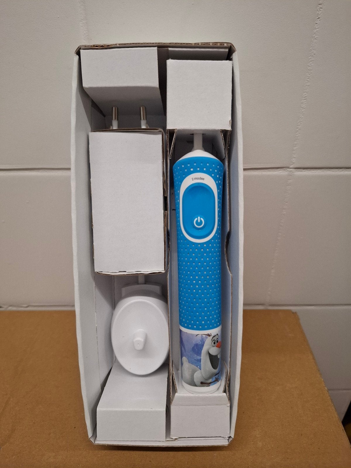 Oral-B Kids elektrische tandenborstel Frozen Olaf, Ophalen of Verzenden, Zo goed als nieuw, Mondverzorging