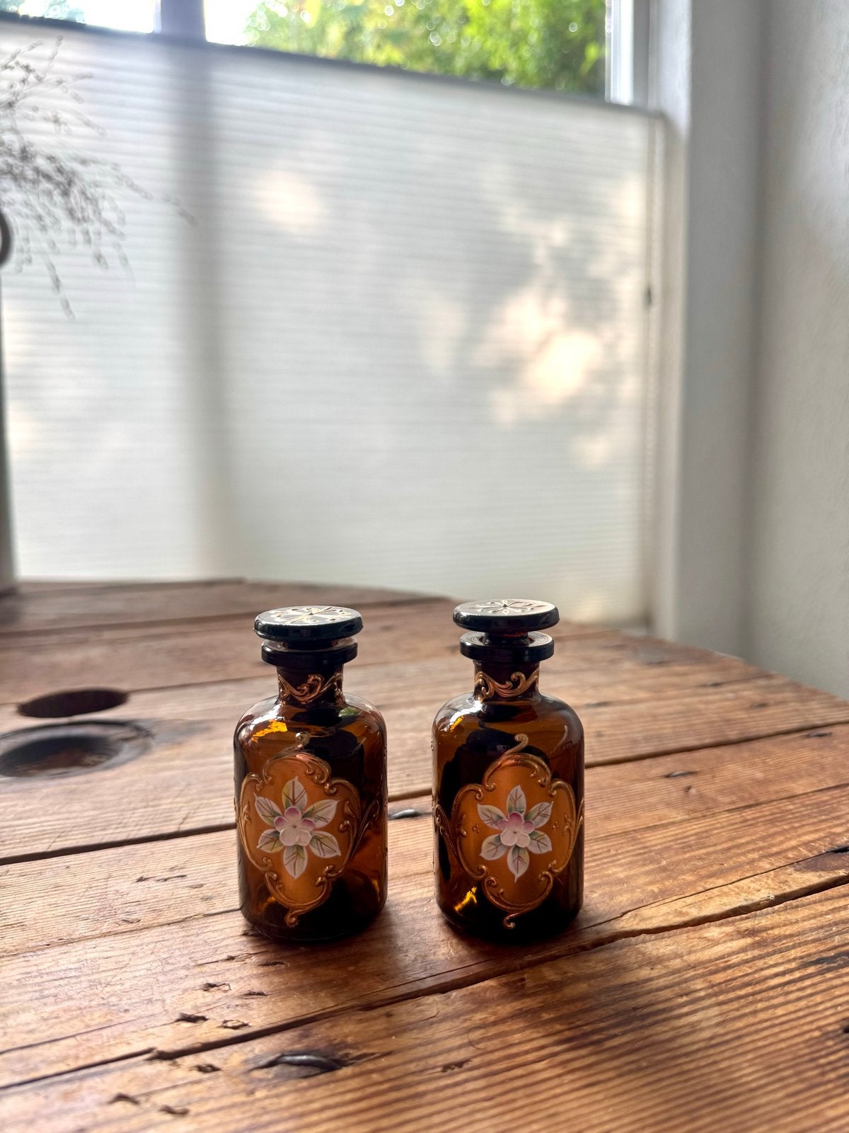 Murano glazen flesje met bloemdecor en vergulding, Antiek en Kunst, Ophalen of Verzenden