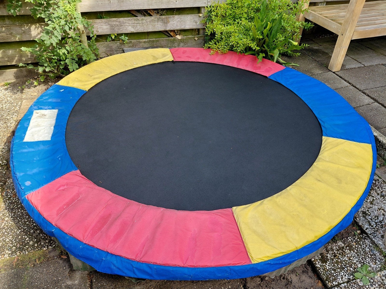 Inbouw trampoline 230/180 cm doorsnede, 80 cm diep, Ophalen, Gebruikt