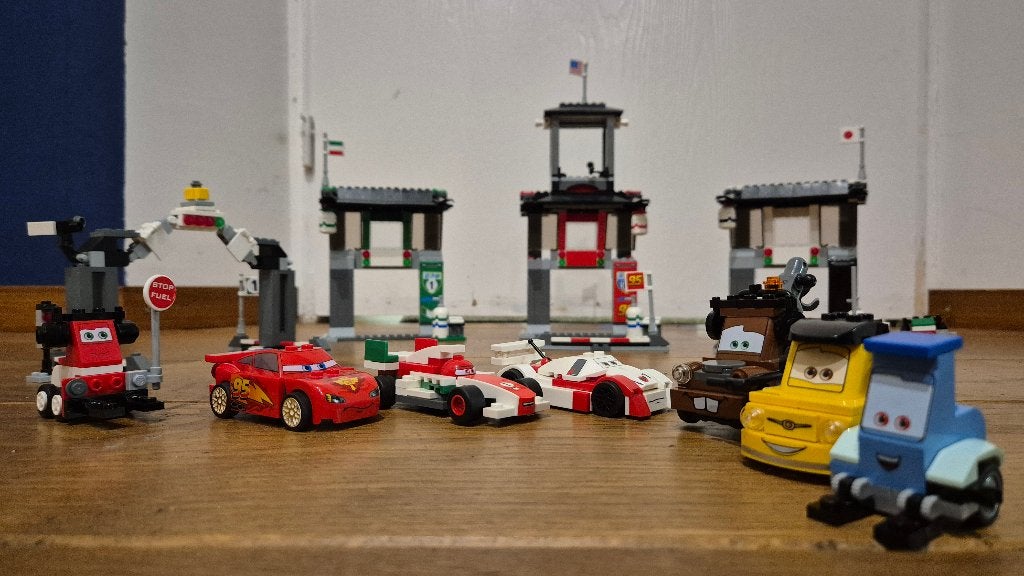 Lego 8679 - Tokyo international - Cars, Gebruikt, Lego, Ophalen of Verzenden, Complete set