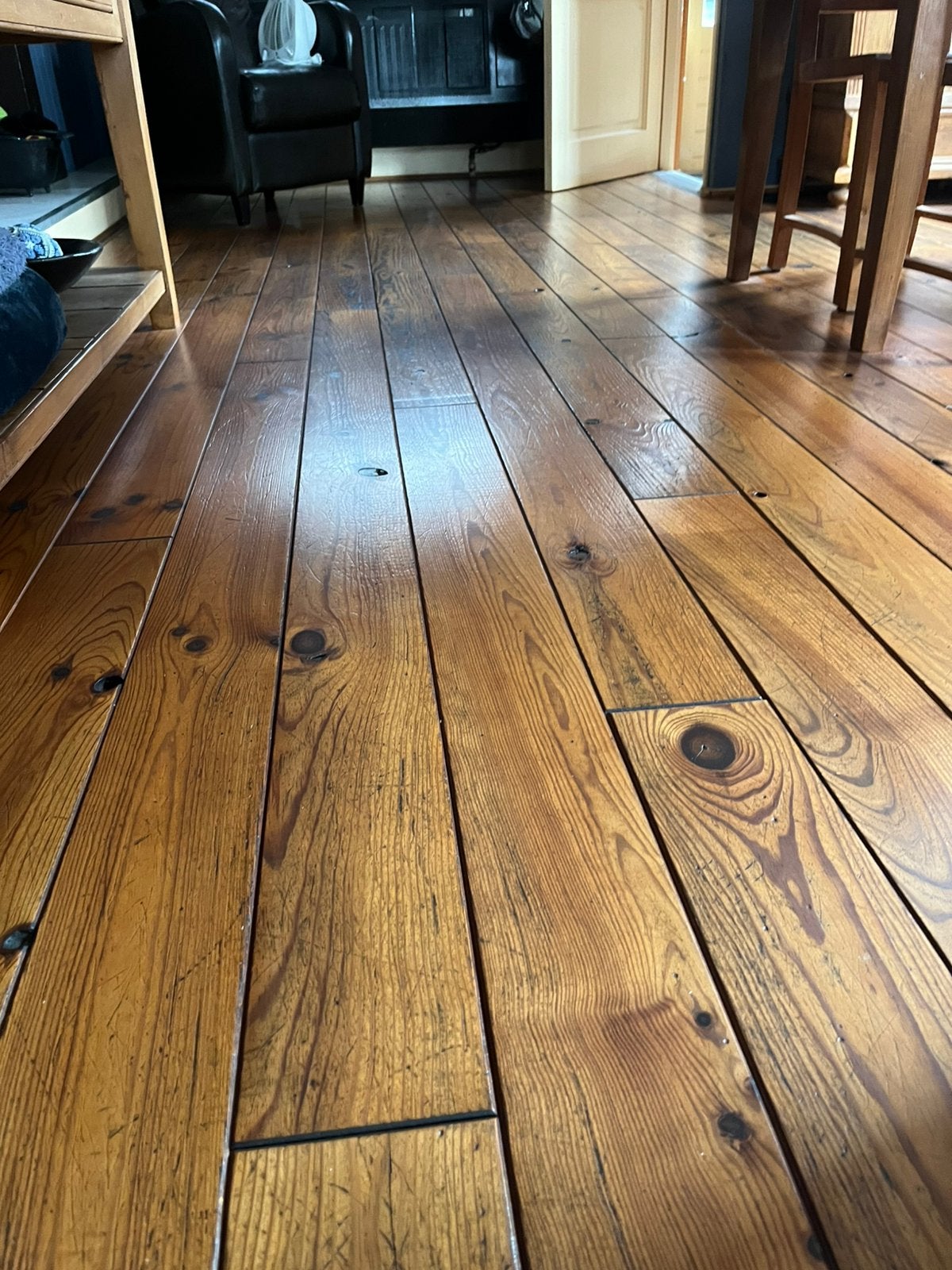 Prachtige robuust grenen vloerdelen, Ophalen, Vloerdelen of -planken, Zo goed als nieuw, 10 m² of meer