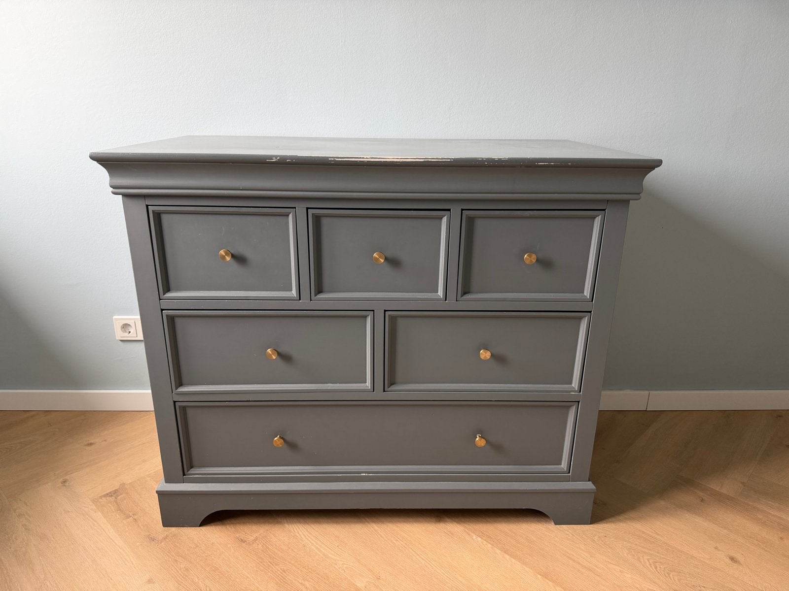 Grijze commode / ladekast met 6 laden, Huis en Inrichting, Ophalen, Gebruikt, 5 laden of meer, 100 tot 150 cm