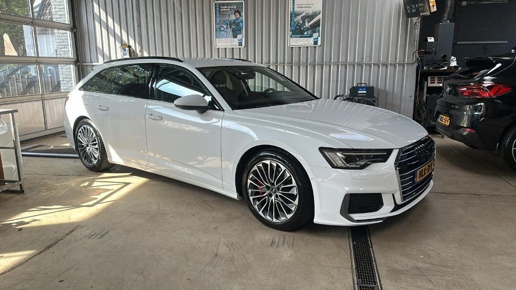 Audi A6 Avant 55 TFSI e Quattro S-Line Led ACC 360º Camera, Auto's, Automaat, Dealer onderhouden, Euro 6, 4 cilinders