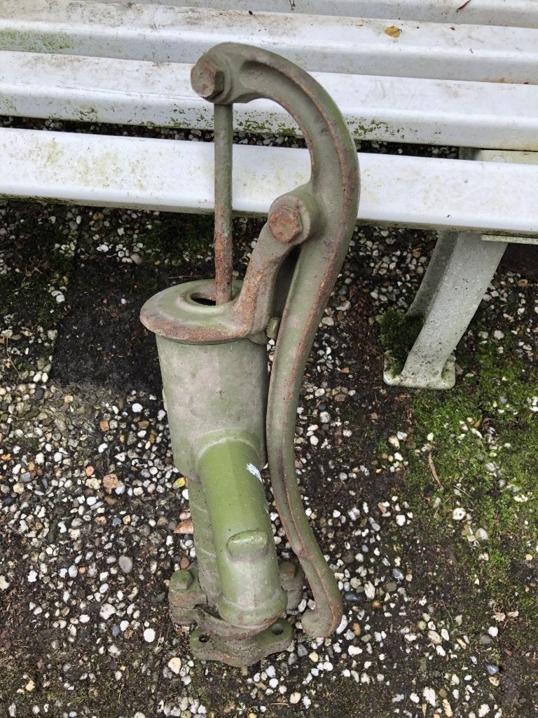 Oude groene gietijzeren waterpomp, Ophalen, Gebruikt, Handmatig, Overige typen