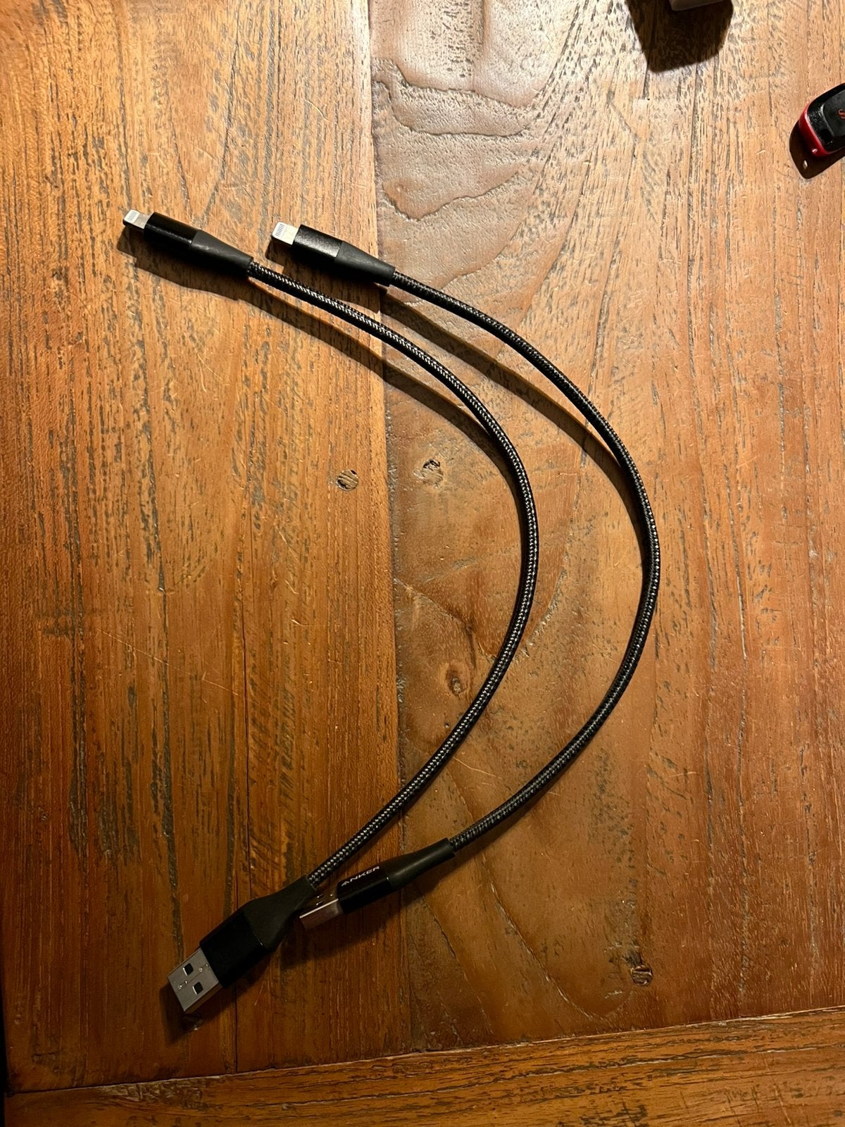 2 x kabel USB A - lightning ANKER, Ophalen of Verzenden, Zo goed als nieuw, Snoer of kabel