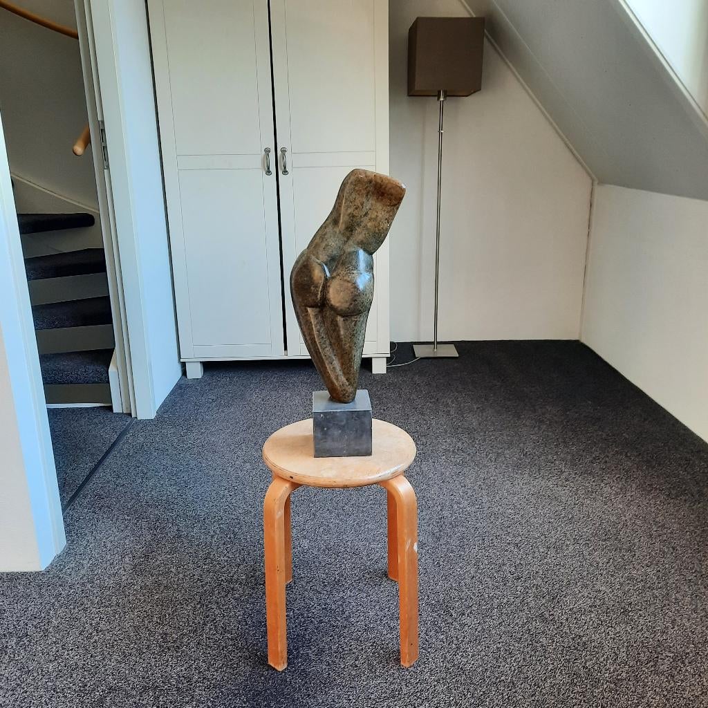 Serpentijnen beeld van Hanneke Pereboom, Ophalen
