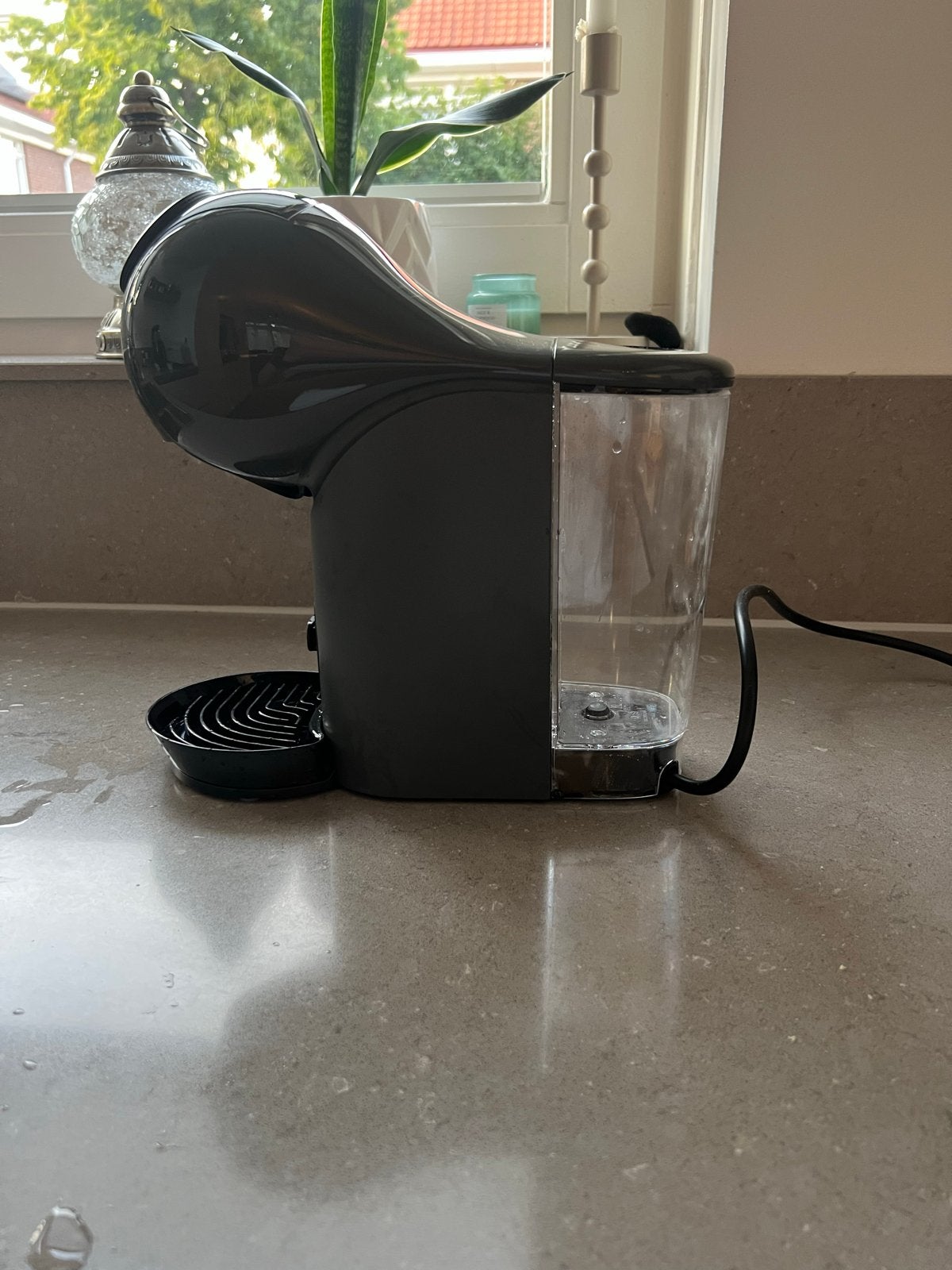 Foto 5 van Nescafé Dolce Gusto Genio S Basic Koffiecupmachine