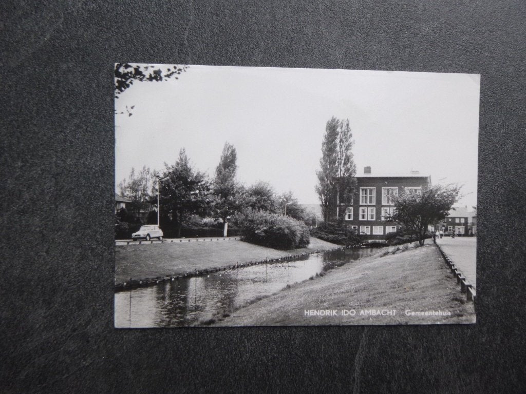 Hendrik Ido Ambacht, gemeentehuis/auto 1976, Ophalen of Verzenden, 1960 tot 1980, Gelopen, Zuid-Holland
