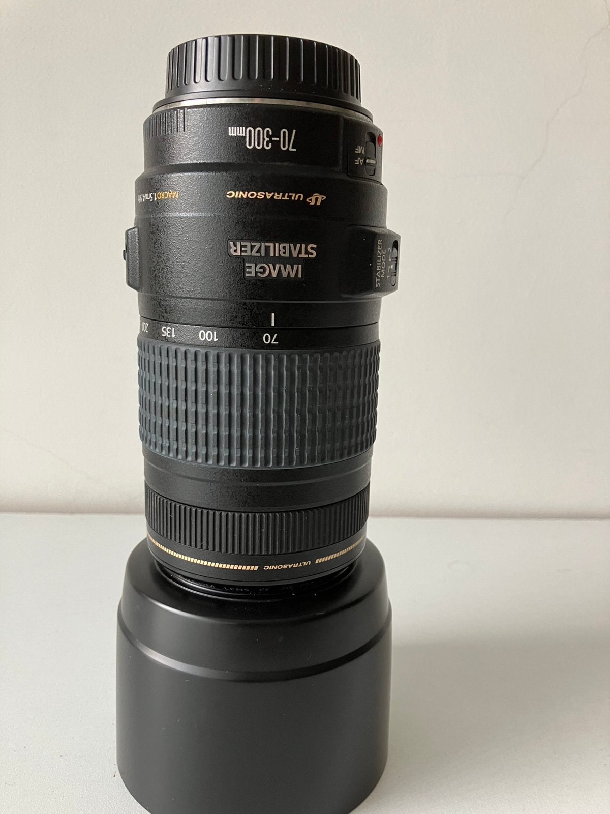 Canon EF 70-300mm 1:4-5.6 IS USM lens, Ophalen, Zo goed als nieuw, Telelens
