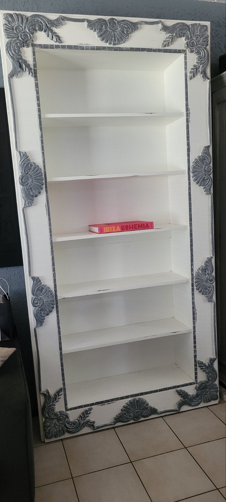 Unieke sfeervolle brocante boeken/ kast- Wit/Grijs, Ophalen, Met plank(en), Gebruikt, 200 cm of meer