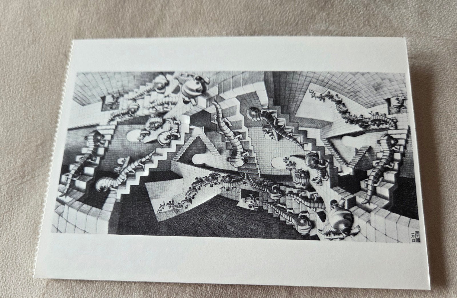 M.C. Escher - House of Stairs (1951) - Ansichtkaart, Verzenden, 1980 tot heden, Ongelopen, Overige thema's