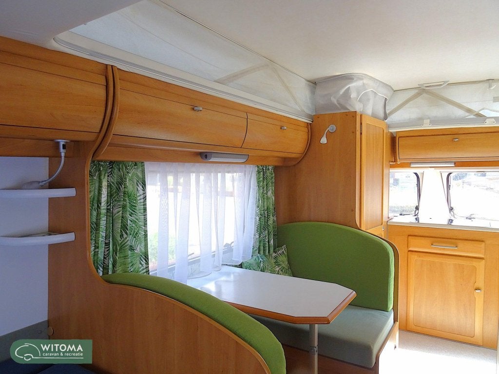 Eriba Troll 552 GT opknapper ! wel netjes !, Caravans en Kamperen, Caravans, Schokbreker, Bedrijf, Tot en met 3, 4 tot 5 meter