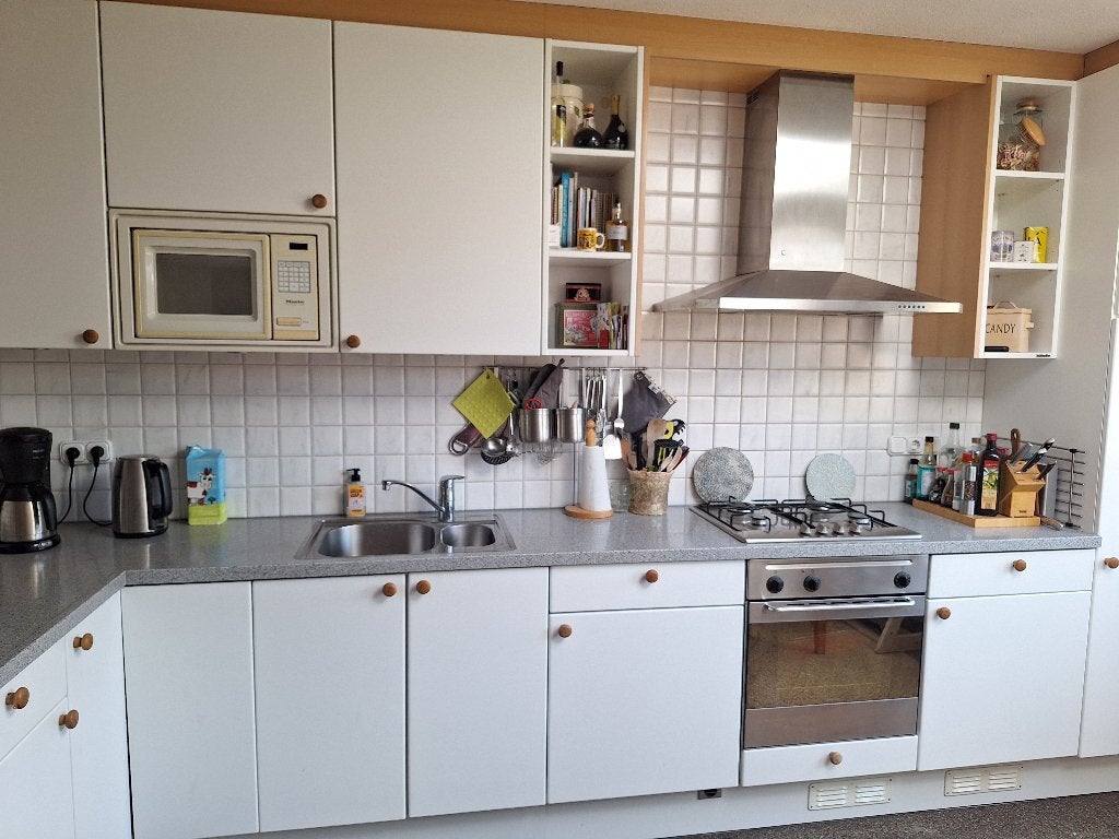 Complete Miele  hoekkeuken met inbouwapparatuur, Huis en Inrichting, Ophalen, Gebruikt, Wit, Hoekkeuken