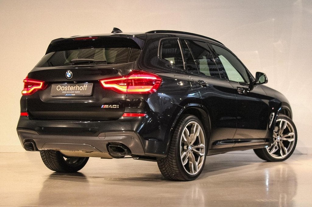 BMW X3 M40i xDrive High Executive M-sport PANO | INDIVIDUAL, Auto's, BMW, Automaat, Zwart, Bedrijf, Vierwielaandrijving