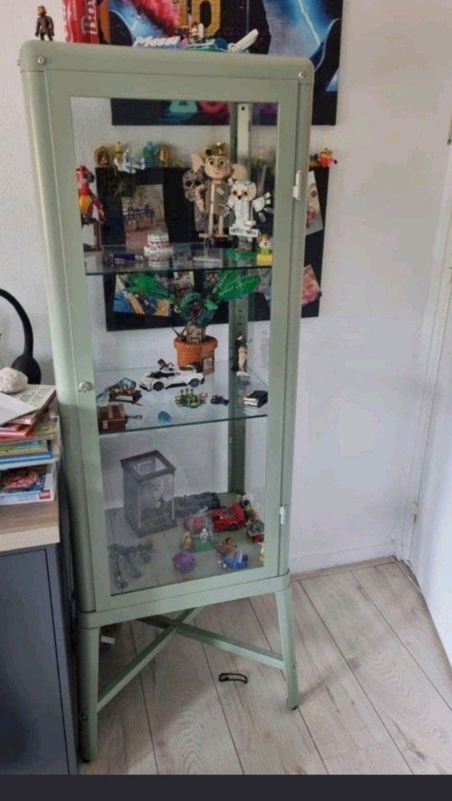 Vitrinekast ikea, Ophalen, 50 tot 100 cm, Zo goed als nieuw, 150 tot 200 cm