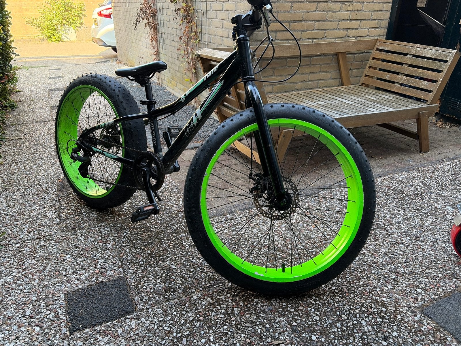 Stoere Fatbike met brede banden - Klein scheurtje in zadel, Fietsen en Brommers, Fietsen | Jongens, Ophalen, Gebruikt, 20 inch