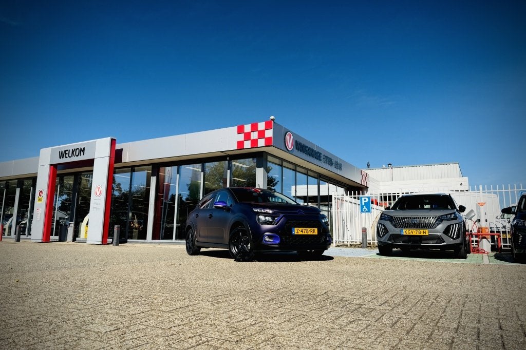Citroën C3 1.2 You | TREKHAAK | AIRCO | CRUISE | PARKEERSEN, Auto's, Euro 6, 450 kg, Origineel Nederlands, Handgeschakeld