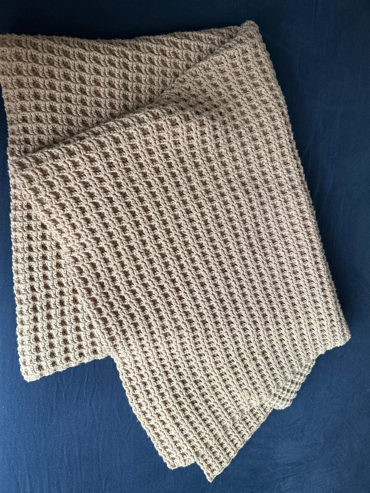 Handgemaakte Beige/Bruine Ledikantdeken, Kinderen en Baby's, Dekens, Slaapzakjes en Inbakerproducten, Nieuw, Handgemaakt, Beige
