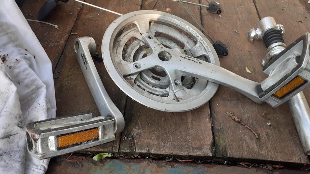 Shimano Nexave Crankstel met Pedalen - Gebruikt, Crankstel of Pedalen, Gebruikt, Toerfiets, Ophalen of Verzenden