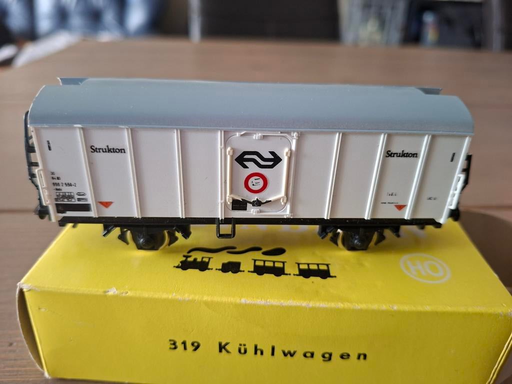 Kleinbahn HO 319 strukton kuhlwagon, Hobby en Vrije tijd, Modeltreinen | H0, Overige merken, Gelijkstroom of Wisselstroom, Ophalen of Verzenden