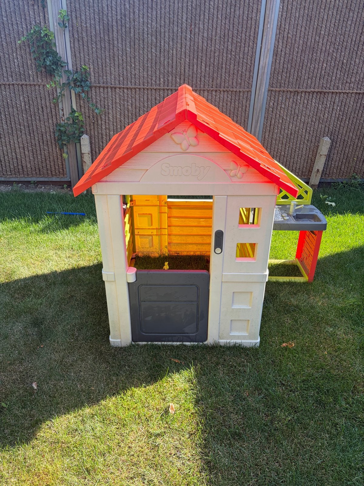Smoby Speelhuisje met Keuken - Gebruikt, Kinderen en Baby's, Ophalen, Gebruikt, Kunststof