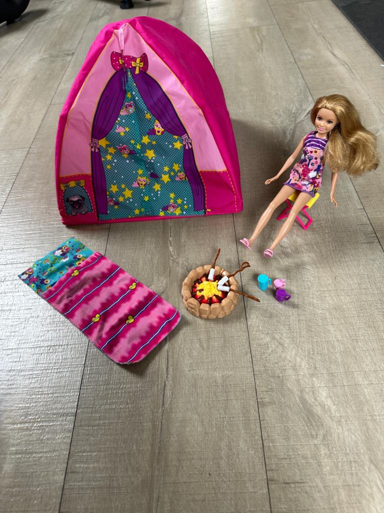 Barbie Campingset, Kinderen en Baby's, Speelgoed | Poppen, Ophalen of Verzenden, Zo goed als nieuw, Barbie