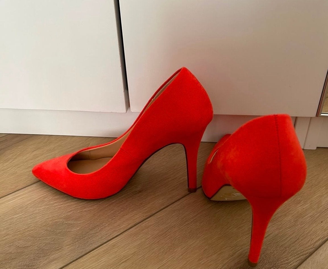 Nieuwe rode pumps maat 38, Pumps, Nieuw, Ophalen of Verzenden, Rood