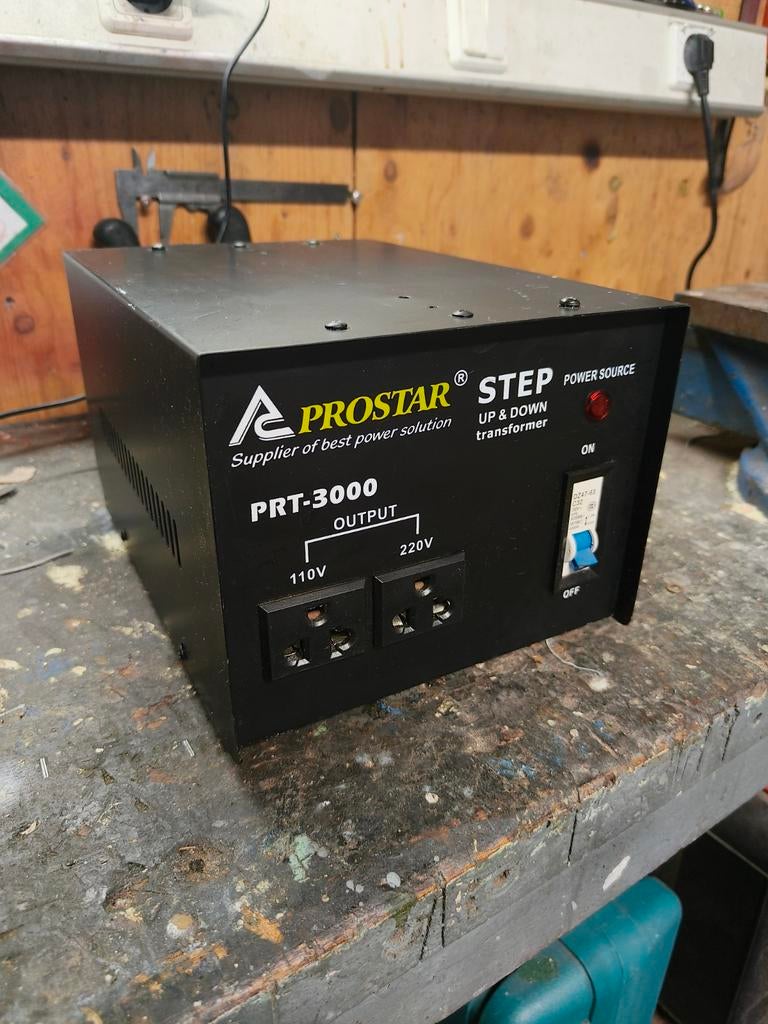 Prostar PRT-3000 Step Up & Down Transformator, Ophalen of Verzenden, Gebruikt