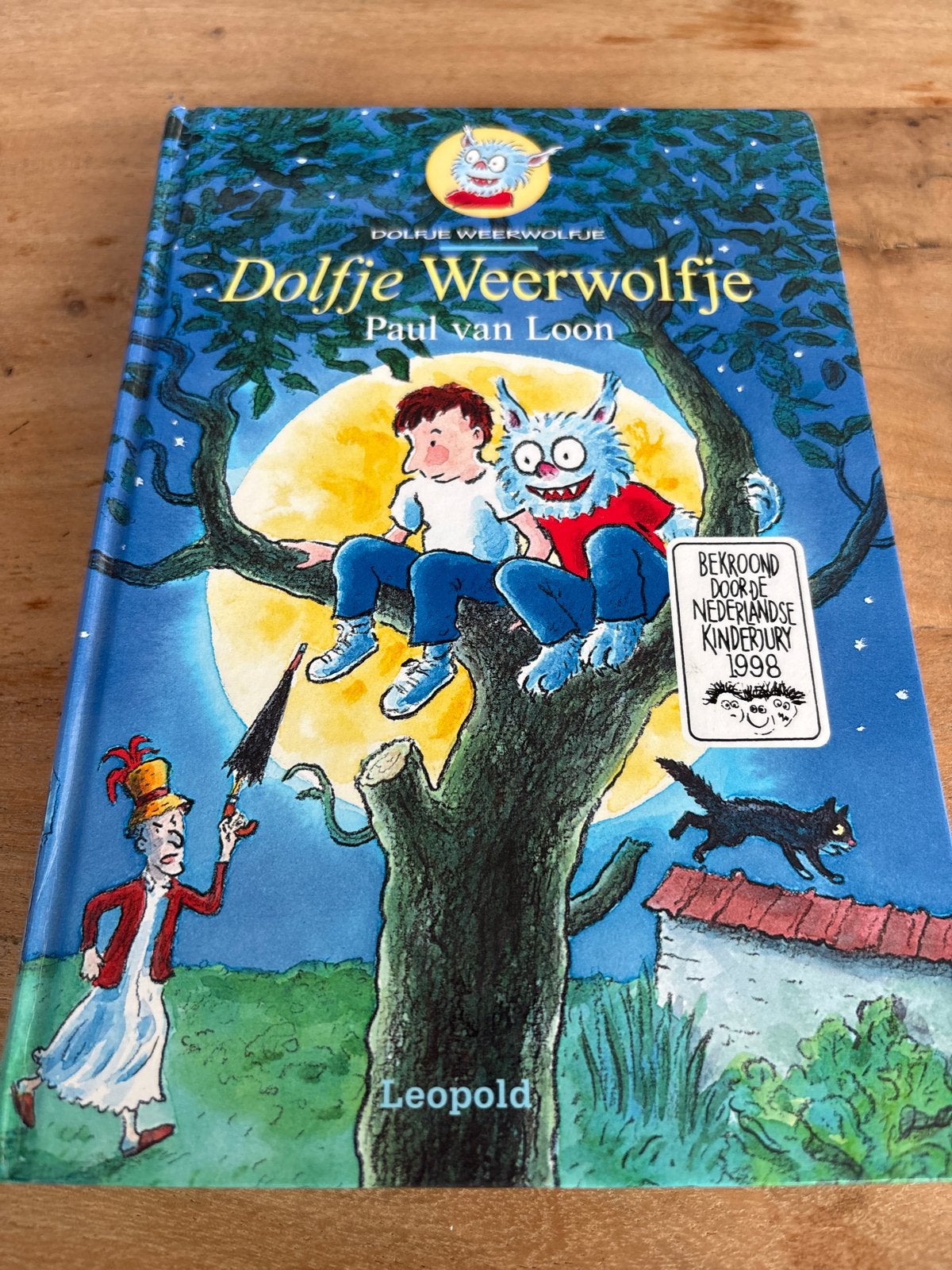 Dolfje Weerwolfje - Paul van Loon (Bekroond), Ophalen of Verzenden, Zo goed als nieuw, Fictie algemeen