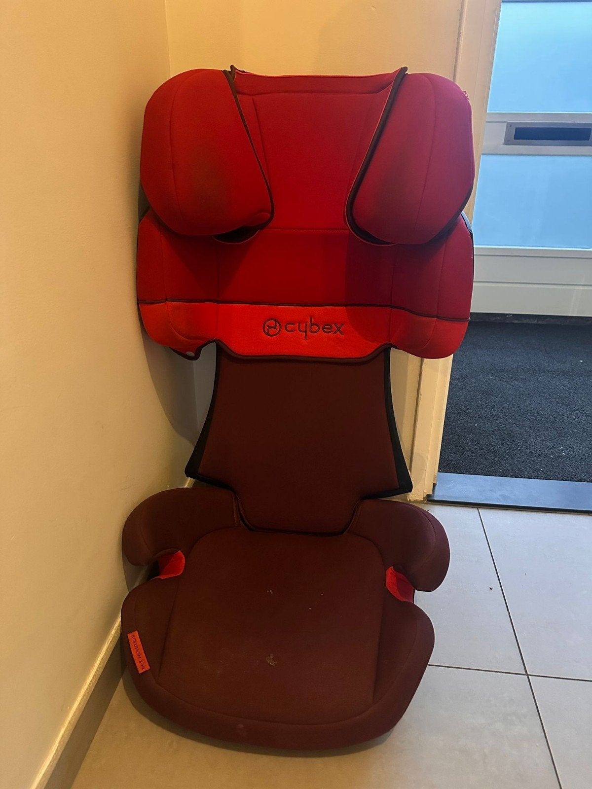 Cybex autostoel - Rood, Kinderen en Baby's, Autostoeltjes, 15 t/m 36 kg, Afneembare rugleuning, Ophalen, Overige merken