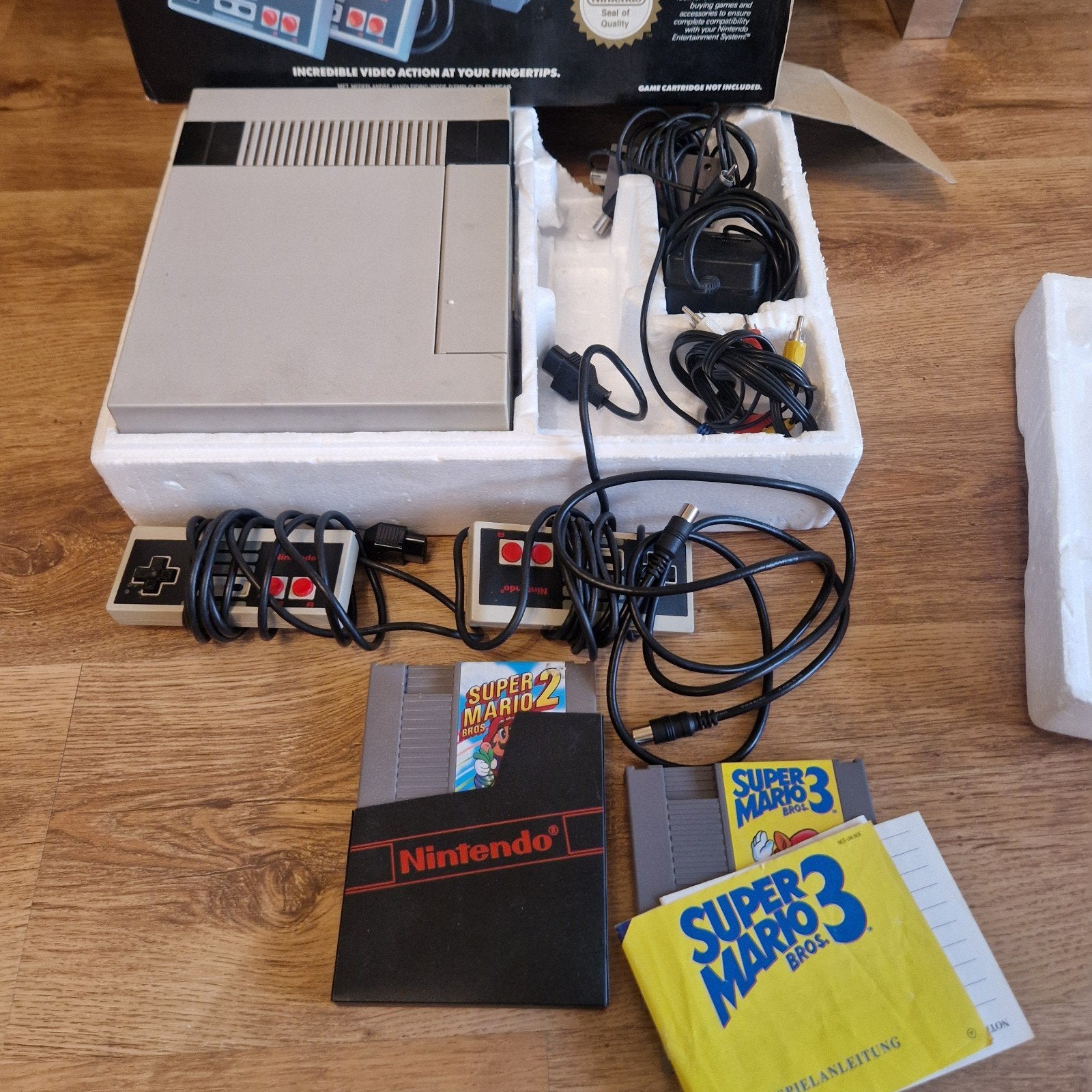 Nintendo Entertainment System (NES) met 2 games, Ophalen of Verzenden