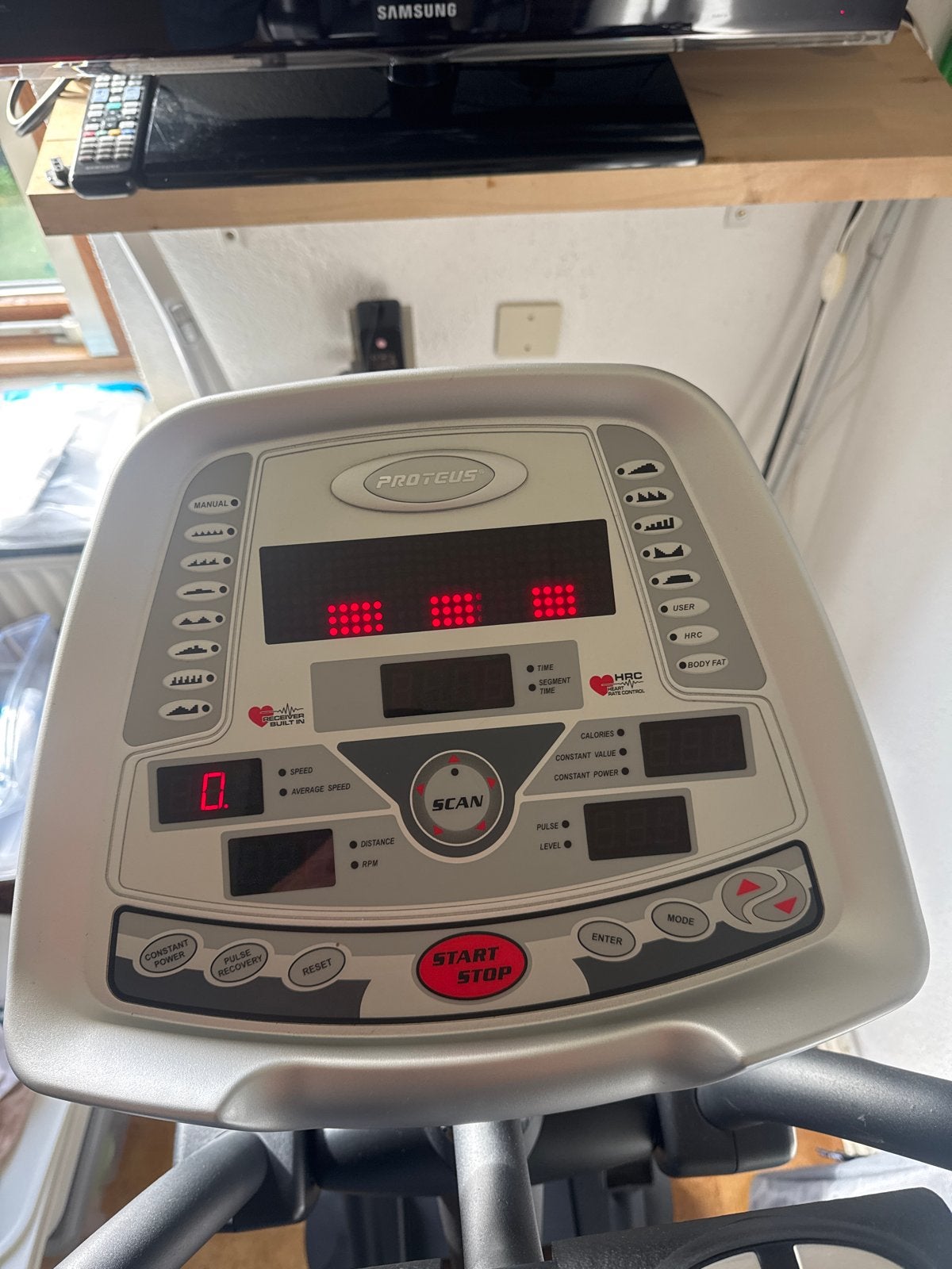 Proteus EEC-7088 Crosstrainer - Zo goed als nieuw, Ophalen, Armen, Zo goed als nieuw, Crosstrainer