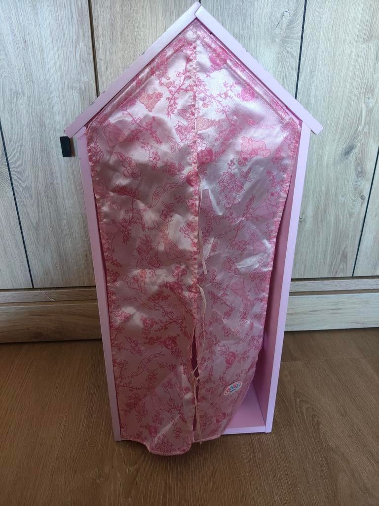 Baby born kleding kastje hout, Sieraden, Tassen en Uiterlijk, Toilettassen, Ophalen, Zo goed als nieuw, Wit, Meisje