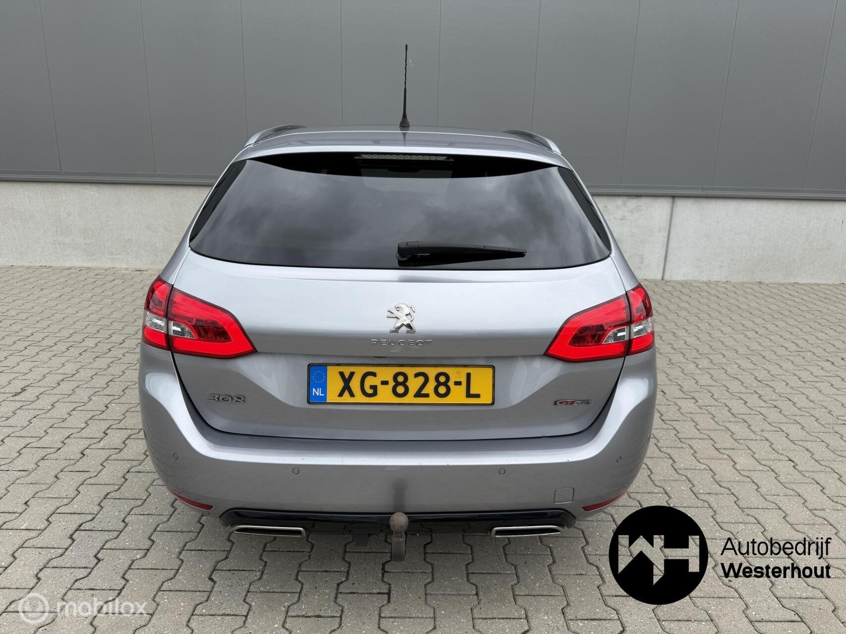 Foto 13 van Peugeot 308 SW 1.2 PureTech GT-line|AUTOMAAT|MASSAGESTO|PANO